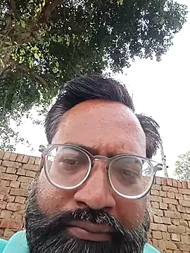 Snapshot of hard_boy9455 chatting on October 6, 3:37 am hard boy9455 online show from October 6, 3:37 am