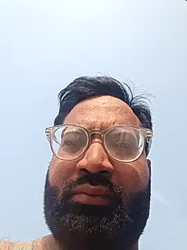 Snapshot of hard_boy9455 chatting on November 19, 3:50 am hard boy9455 online show from November 19, 3:50 am