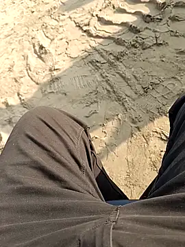 Snapshot of hard_boy9455 chatting on December 1, 4:06 am hard boy9455 online show from December 1, 4:06 am