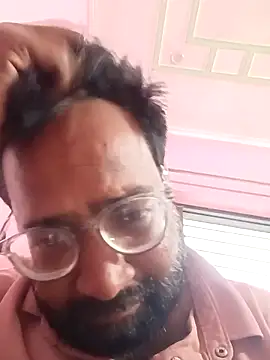 Snapshot of hard_boy9455 chatting on December 3, 1:46 am hard boy9455 online show from December 3, 1:46 am