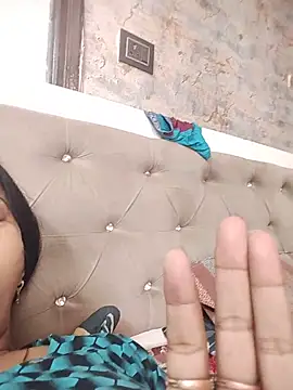 Snapshot of Soniya_Roy chatting on June 23, 7:06 am Soniya Roy online show from June 23, 7:06 am
