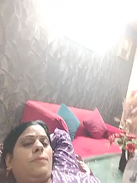 Snapshot of Soniya_Roy chatting on July 11, 9:45 am Soniya Roy online show from July 11, 9:45 am