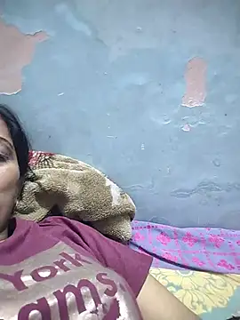 Snapshot of Soniya_Roy chatting on July 15, 2:33 pm Soniya Roy online show from July 15, 2:33 pm