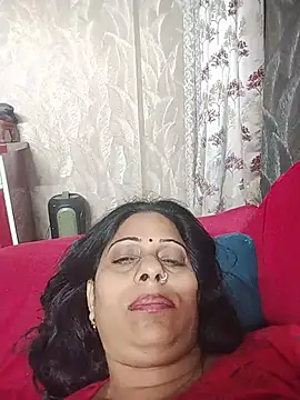 Snapshot of Soniya_Roy chatting on July 24, 6:28 pm Soniya Roy online show from July 24, 6:28 pm