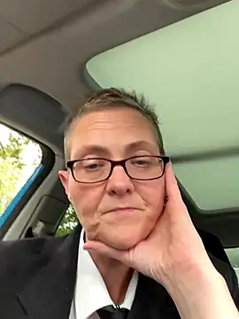 Curvy-Jinx online show from September 18, 12:18 pm