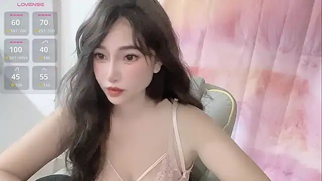 Snapshot of Crush-7ii chatting on September 14, 1:43 pm Crush-7ii online show from September 14, 1:43 pm