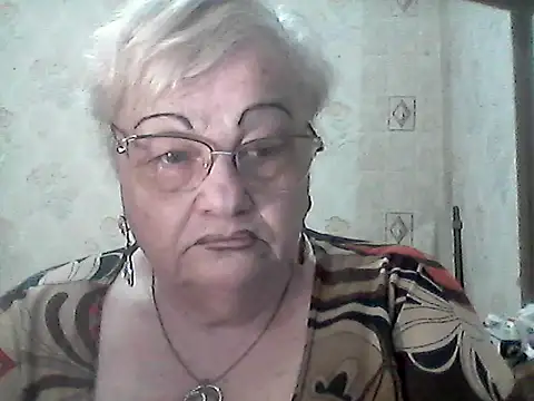 NatalieNorth online show from May 10, 8:58 pm
