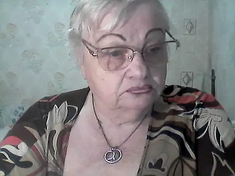 NatalieNorth online show from May 15, 9:00 pm
