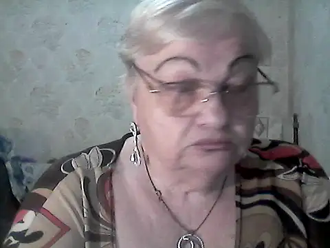 NatalieNorth online show from May 18, 8:58 pm