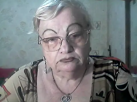 NatalieNorth online show from May 24, 9:20 pm