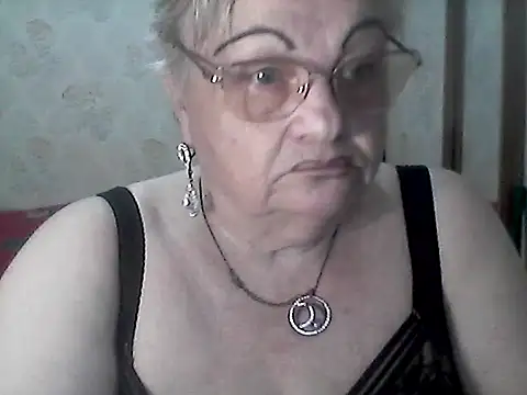NatalieNorth online show from May 26, 9:00 pm