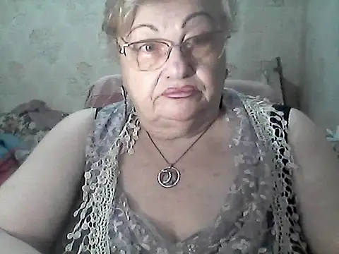 NatalieNorth online show from July 1, 7:02 pm
