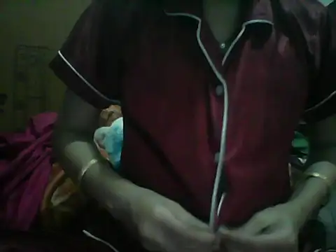 Snapshot of sakshi5533 chatting on March 7, 12:57 pm sakshi5533 online show from March 7, 12:57 pm