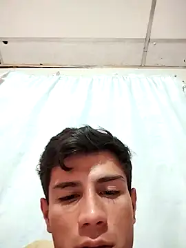 Snapshot of COOPERJJ4 chatting on December 21, 3:46 am COOPERJJ4 online show from December 21, 3:46 am