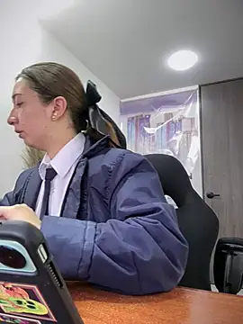 SUSY  06 online show from February 10, 12:09 pm