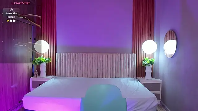 Snapshot of zafirolong chatting on March 14, 4:40 am zafirolong online show from March 14, 4:40 am