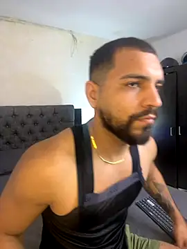 Snapshot of vincentjaxon chatting on September 19, 11:00 am vincentjaxon online show from September 19, 11:00 am