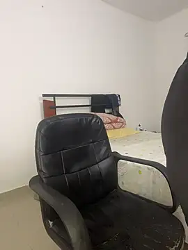 Snapshot of vincentjaxon chatting on November 21, 11:42 am vincentjaxon online show from November 21, 11:42 am