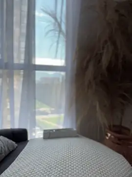 Sofi Leal online show from November 29, 1:03 pm