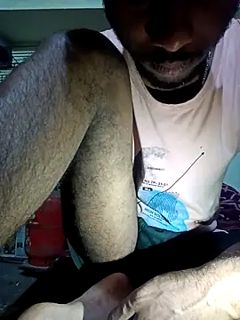 Snapshot of monubigcoock chatting on March 29, 5:13 pm monubigcoock online show from March 29, 5:13 pm