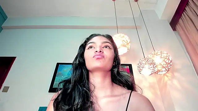 LunaAspen  online show from January 11, 2:11 pm