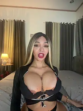 Monstercockgoddessx online show from May 23, 5:50 pm