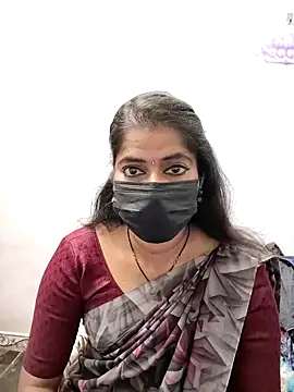 Snapshot of tamil_Sigappu_Roja chatting on October 28, 12:36 am tamil Sigappu Roja online show from October 28, 12:36 am