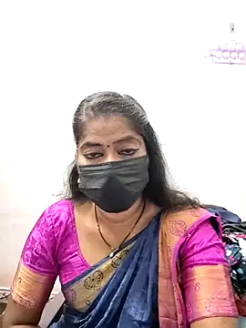 Snapshot of tamil_Sigappu_Roja chatting on November 1, 12:34 am tamil Sigappu Roja online show from November 1, 12:34 am