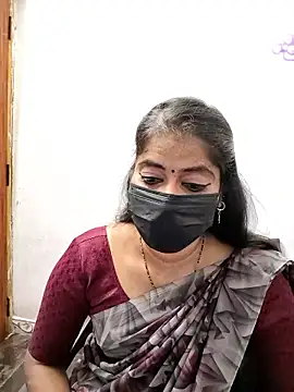 Snapshot of tamil_Sigappu_Roja chatting on November 11, 1:05 am tamil Sigappu Roja online show from November 11, 1:05 am