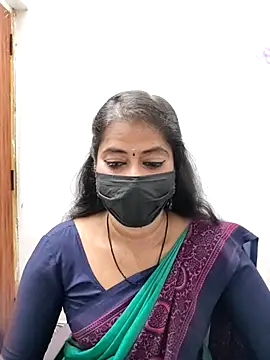 Snapshot of tamil_Sigappu_Roja chatting on July 10, 12:37 am tamil Sigappu Roja online show from July 10, 12:37 am