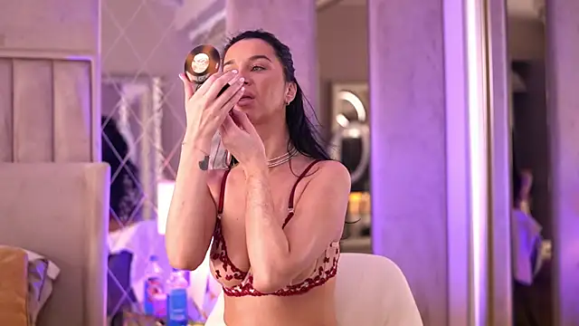 FrancescaDante online show from February 25, 7:07 am