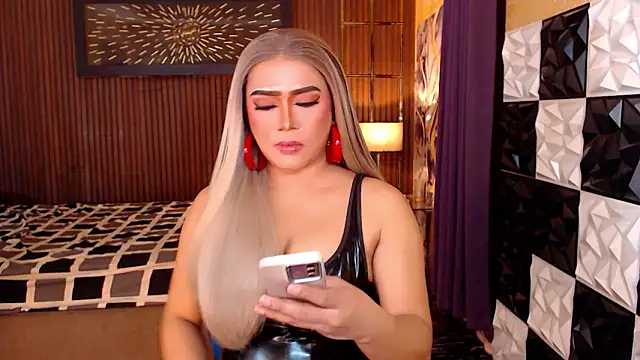 Seductivemeganxx online show from March 18, 8:06 am