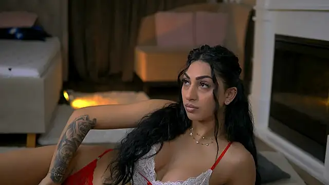 EmaHallee online show from February 9, 3:54 am