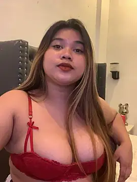 imogen x online show from April 16, 3:35 pm