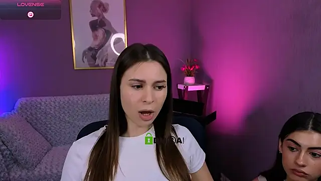 Snapshot of nekky_mouse chatting on November 3, 10:27 am nekky mouse online show from November 3, 10:27 am