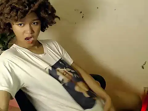 9INCHESHARDCOCK online show from February 18, 12:12 pm