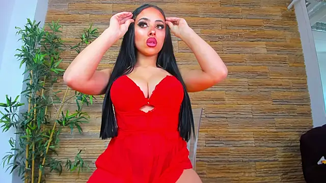 Cupcake Izzy online show from February 6, 5:34 am