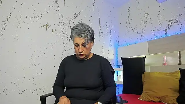 JaddeWalker online show from October 12, 11:31 am