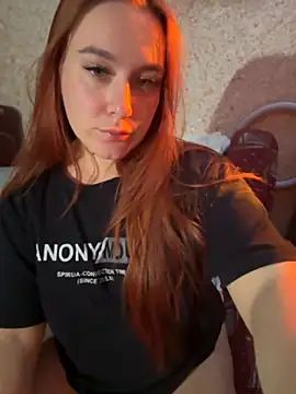 Snapshot of Sweet_lollipop25 chatting on September 25, 7:28 pm Sweet lollipop25 online show from September 25, 7:28 pm