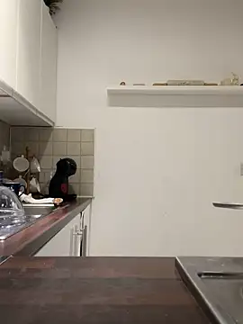 Snapshot of Michel_huge chatting on November 4, 7:29 am Michel huge online show from November 4, 7:29 am