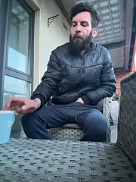 Michel huge online show from April 26, 4:54 am