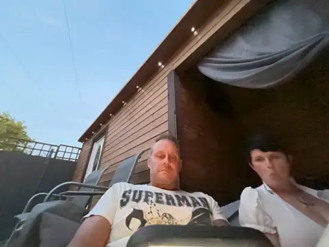 backdoorgalore4you online show from June 20, 9:06 pm