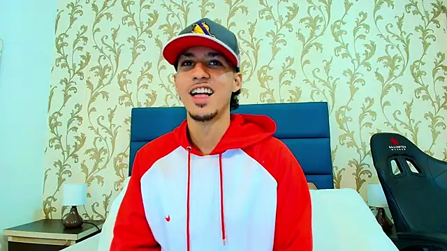 Marcus Jeron online show from November 25, 9:59 pm