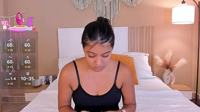 Camila Bustamante online show from April 22, 2:29 pm