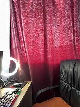 Snapshot of Camila_Bustamante chatting on July 20, 3:03 pm Camila Bustamante online show from July 20, 3:03 pm