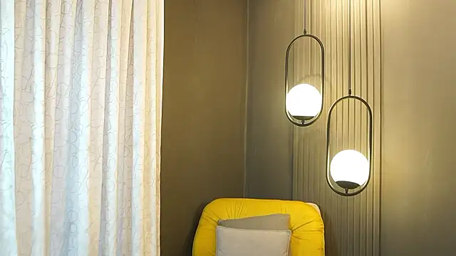 Ariaa Isabell online show from March 5, 6:26 pm