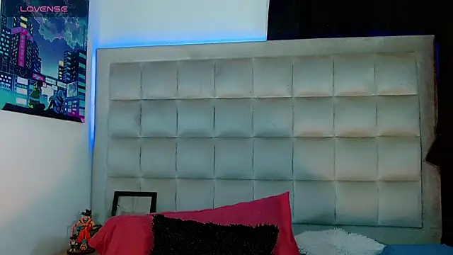 AmazingMistressNathy online show from March 3, 5:02 am