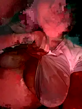 Snapshot of Theredcorazon chatting on December 2, 9:03 am Theredcorazon online show from December 2, 9:03 am