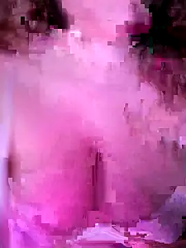 Snapshot of Theredcorazon chatting on May 5, 12:51 am Theredcorazon online show from May 5, 12:51 am