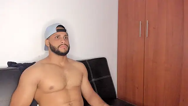 Pier Simons online show from November 10, 11:42 am